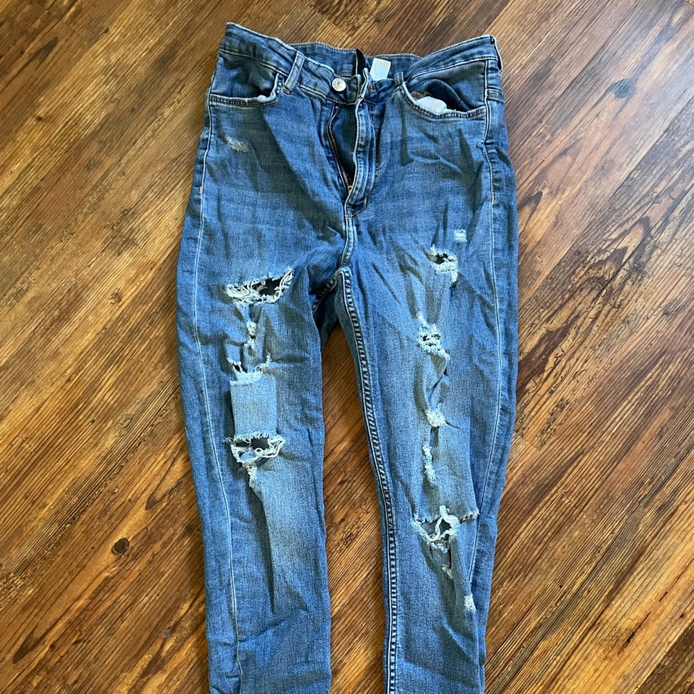 Ripped Stretch Jeans